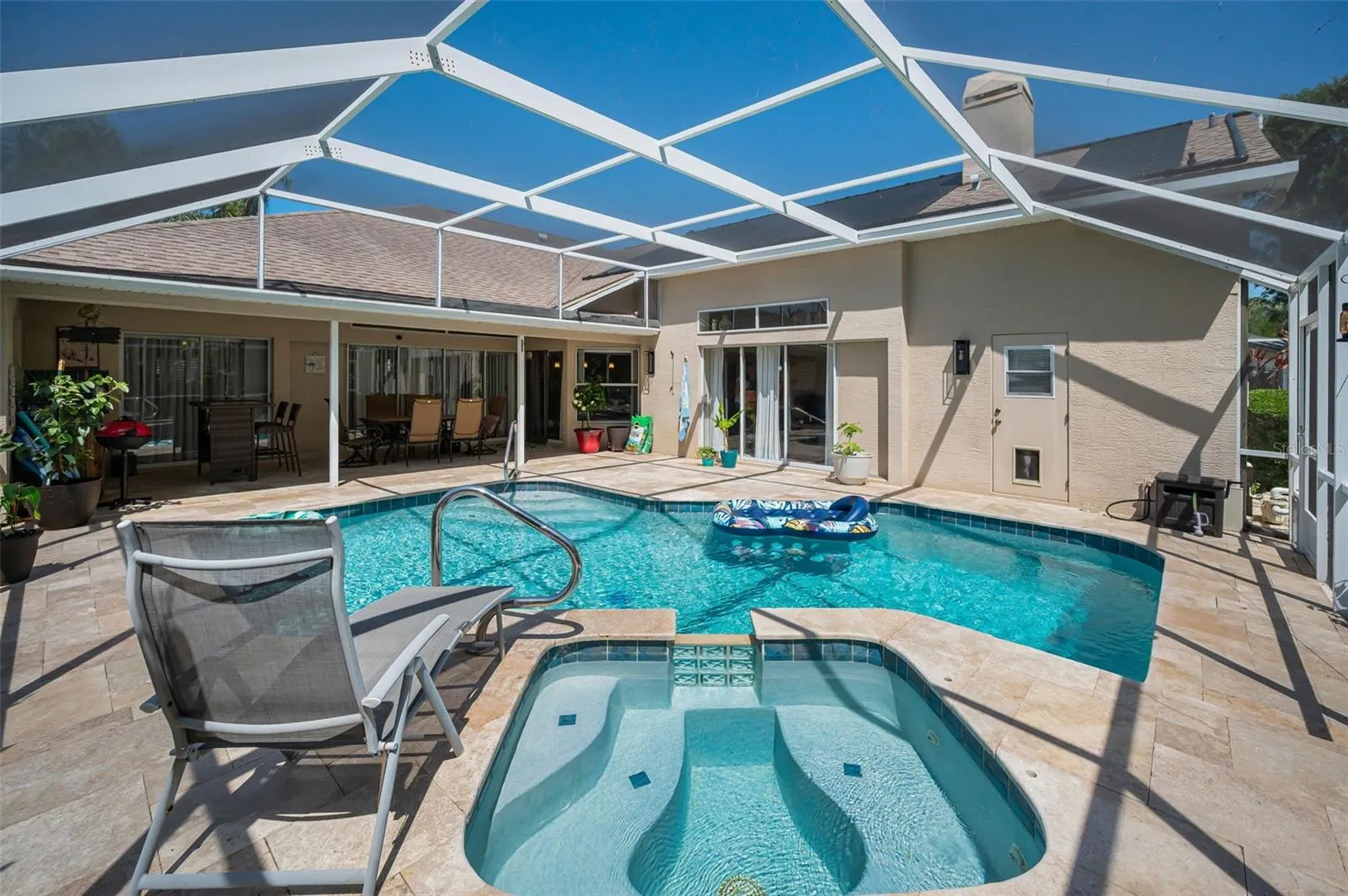 Pool &amp; Spa