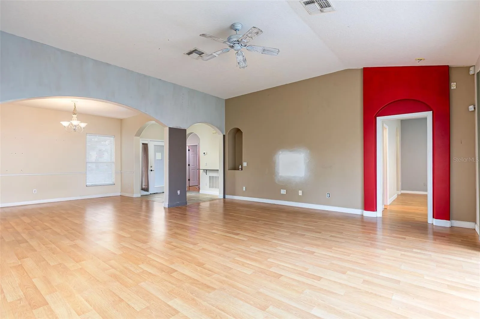 Open Main Living