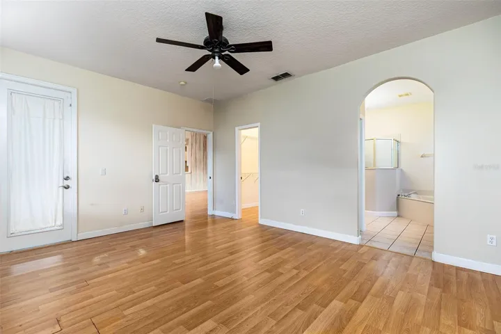 Primary Suite - Bedroom