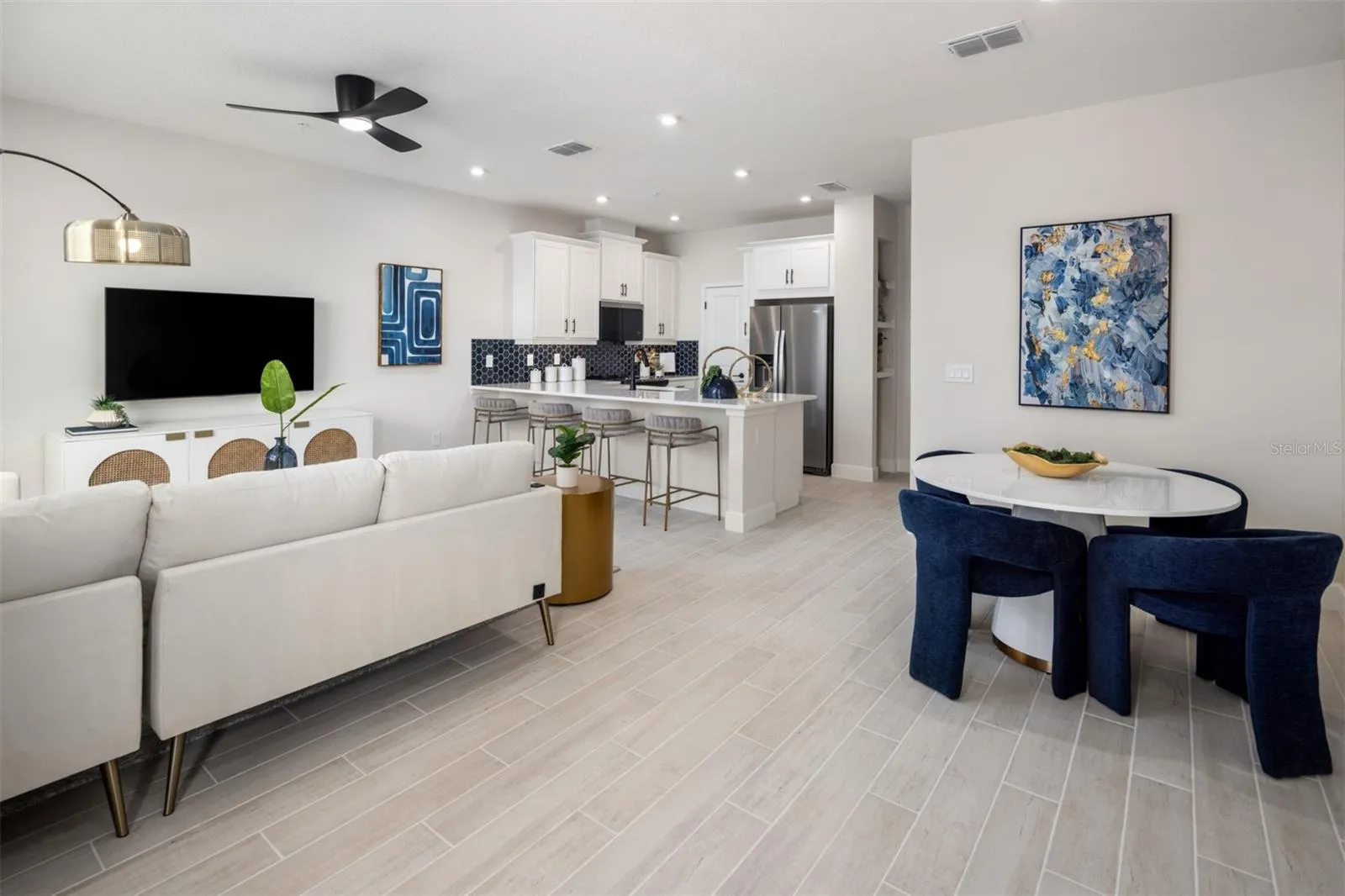Meadowlark Landing Aurora Model Entrance