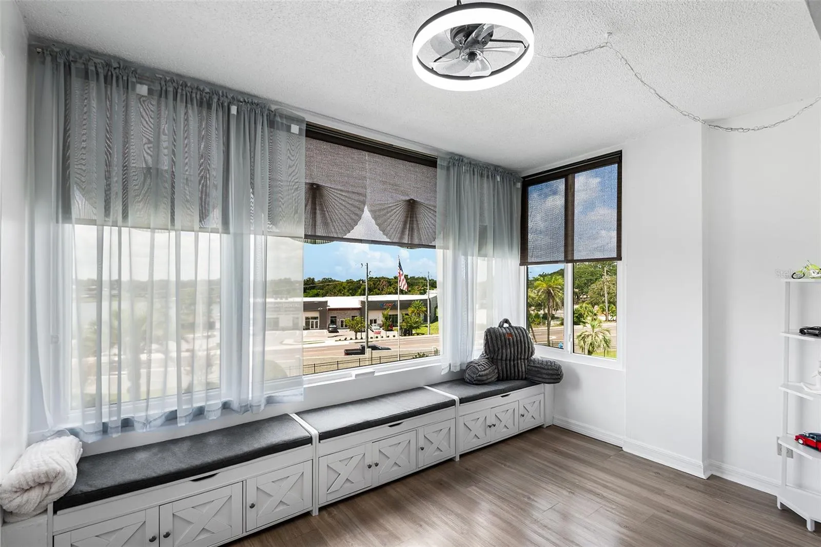 FLORIDA-BONUS ROOM WITH CUSTOM WINDOW SHADES