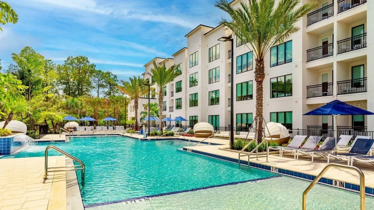 The Terraces Resort pool and hot tub