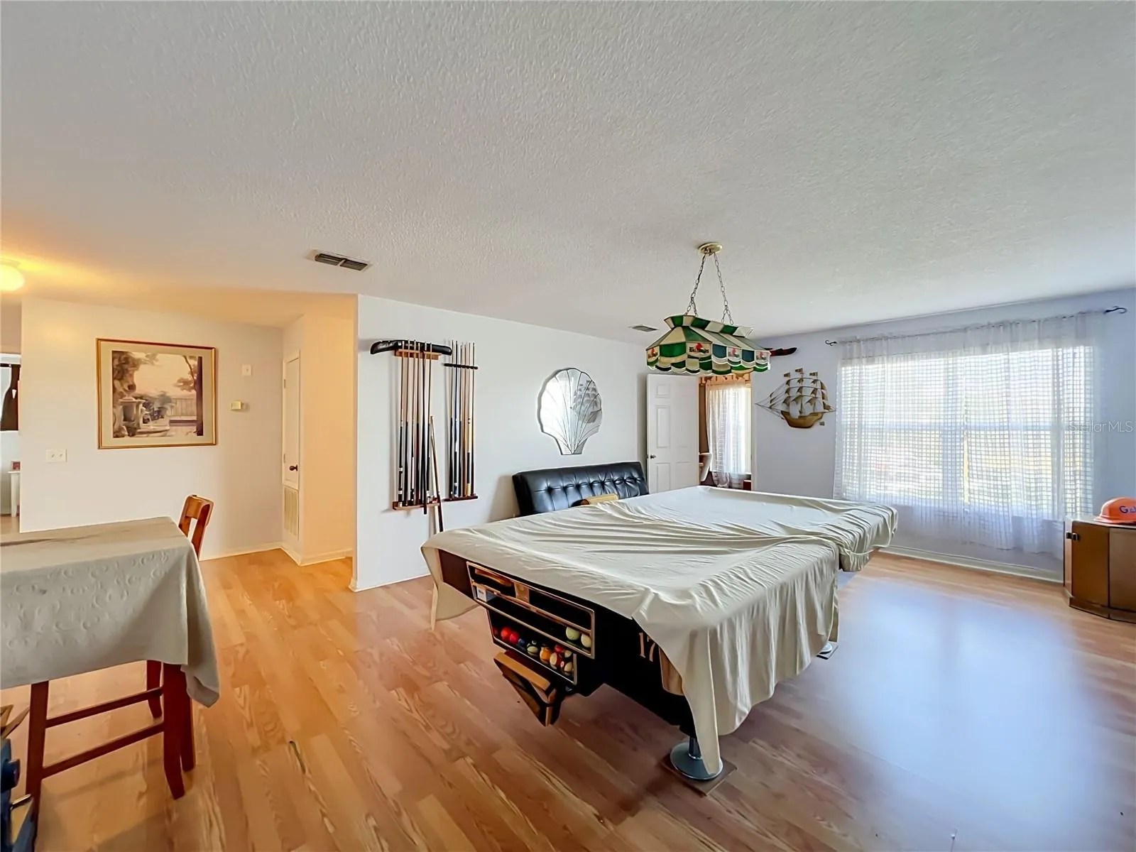 Bonus room