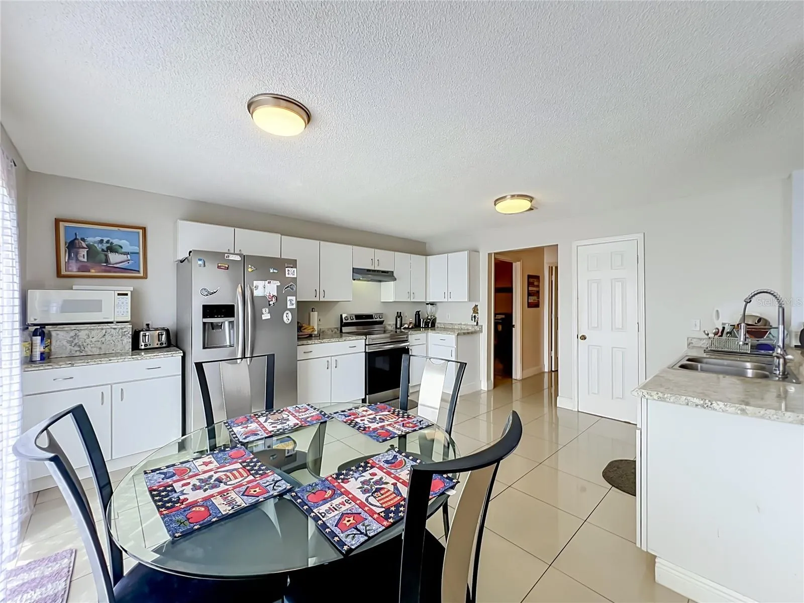 Dinette area