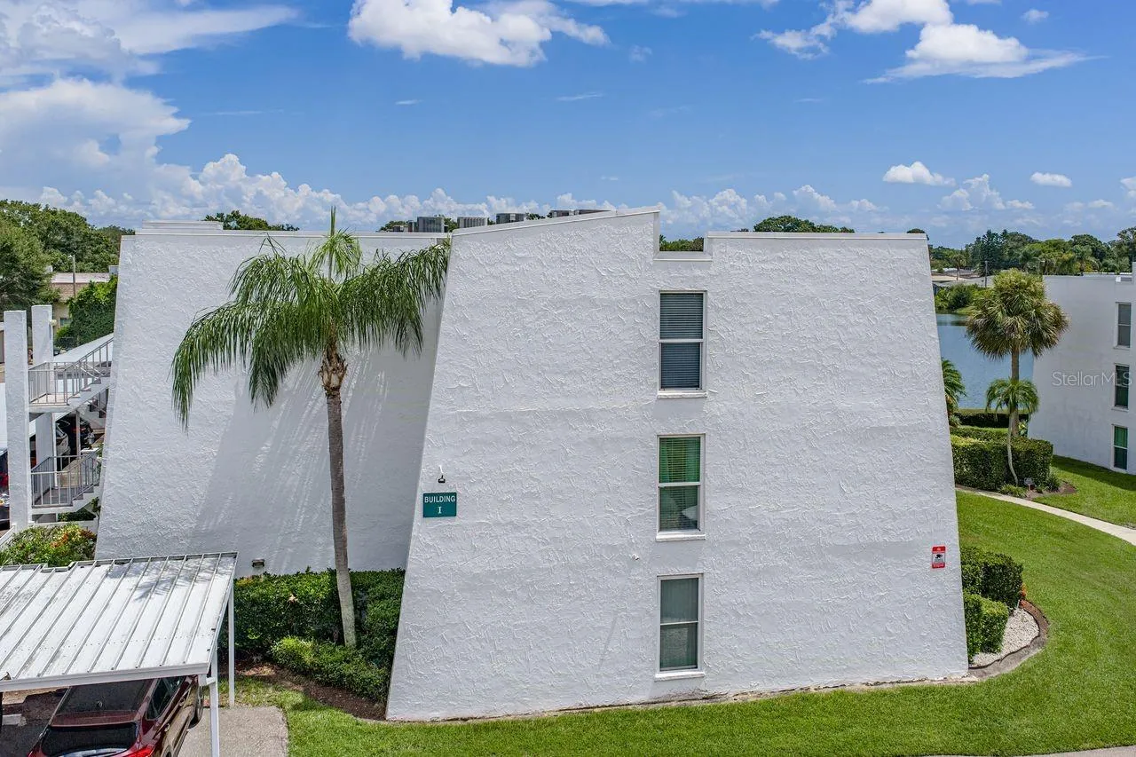 Top floor end condo