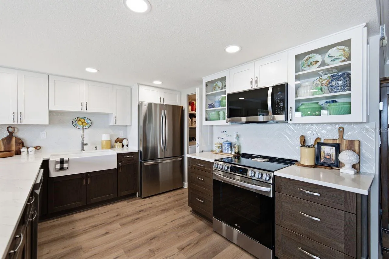 Beautifully updated and open kitchen