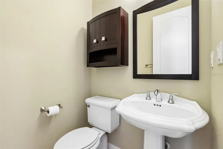 2nd floor powder bath