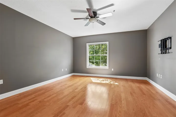 3rd floor Primary bedroom