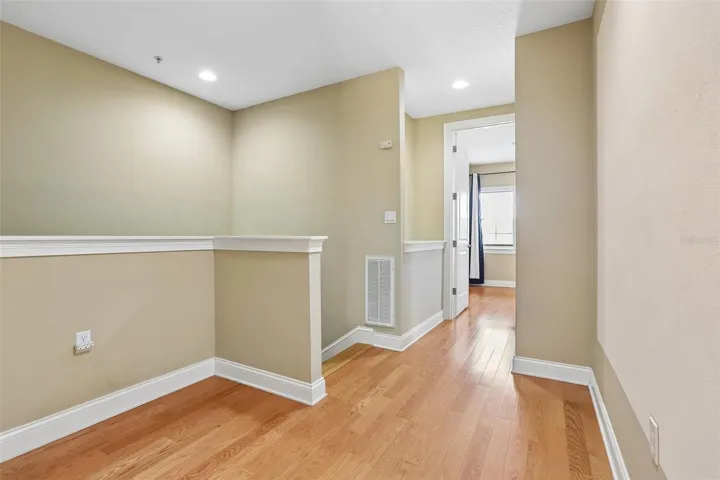 3rd floor landing