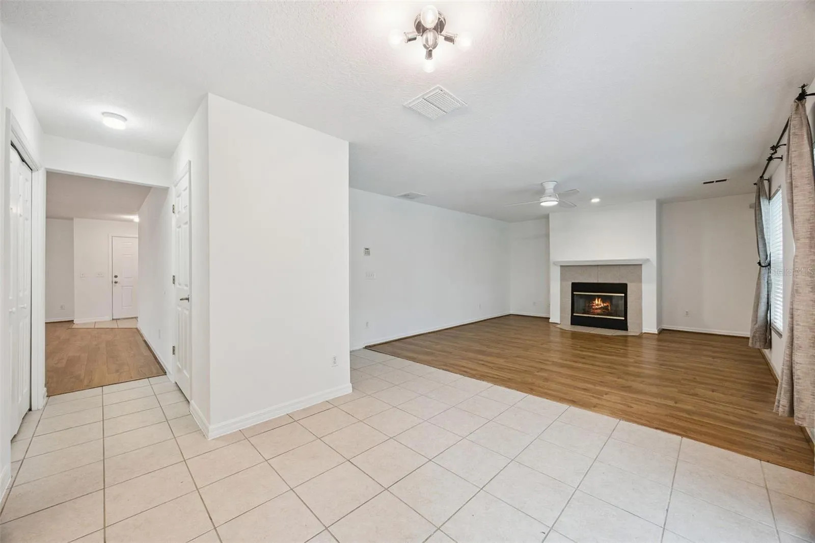 Kitchen/ Family Room