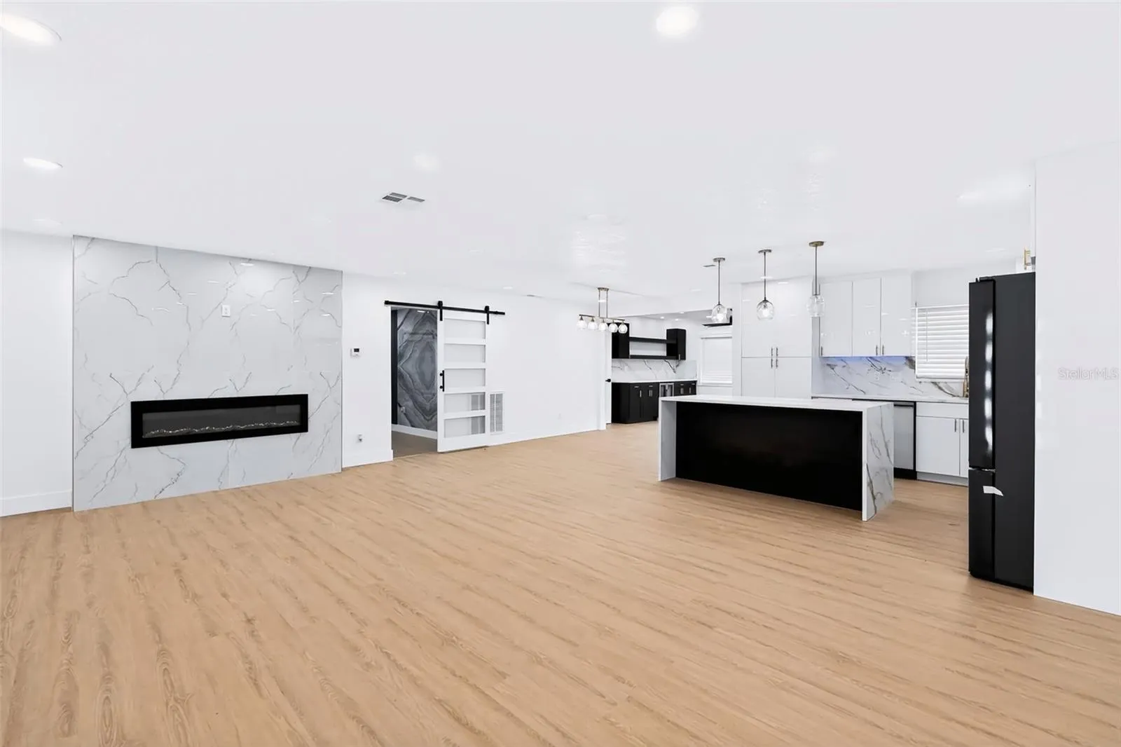 OPENED CONCEPT