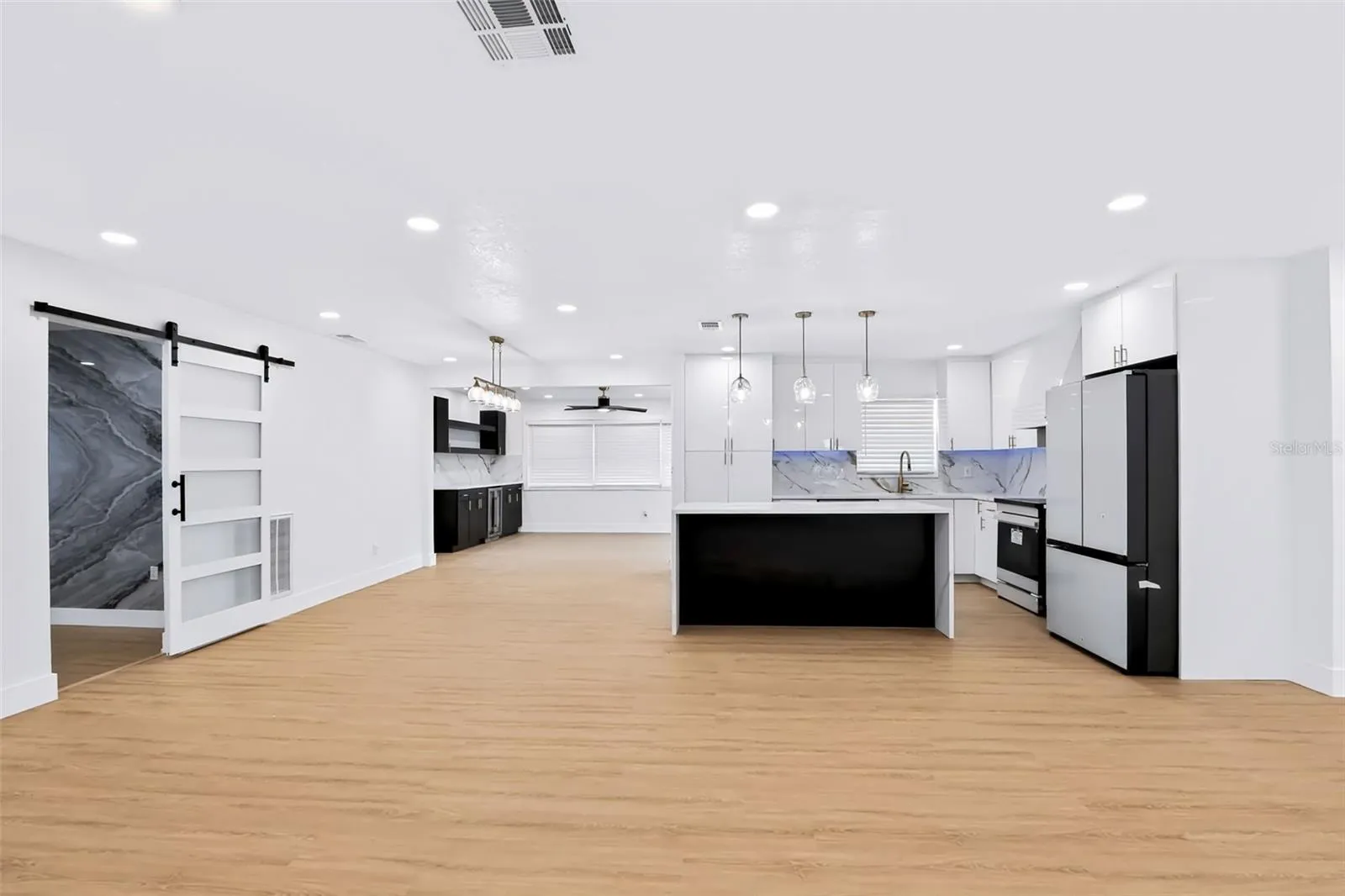 OPENED CONCEPT