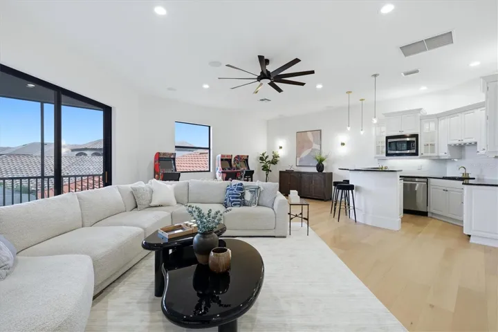 Second Floor bonus