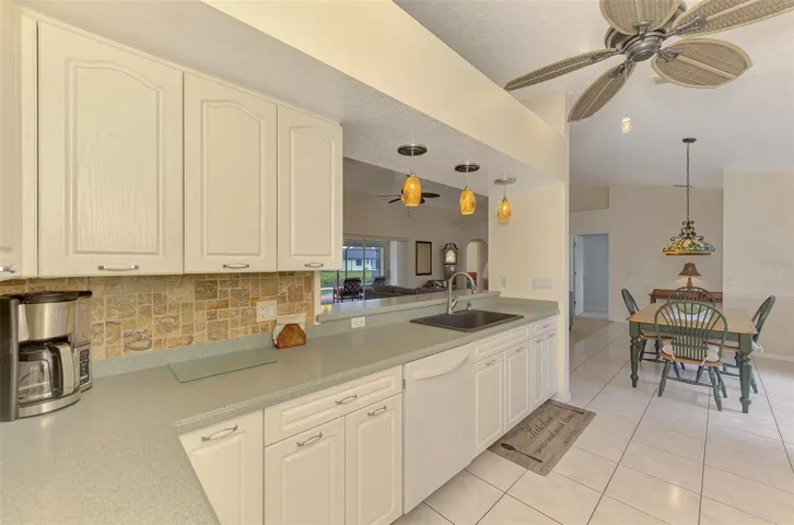 Lots of counter space