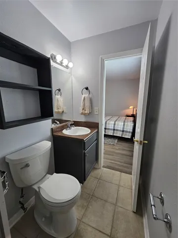 Primary Bedroom En-suite Bathroom