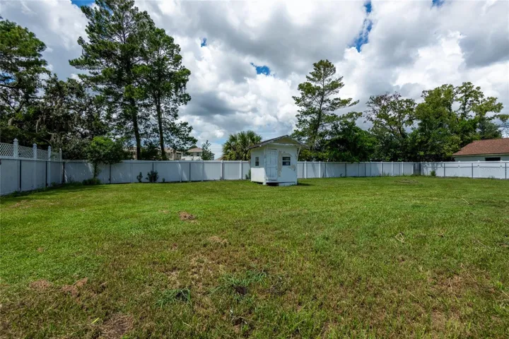 Large fenced in yard!