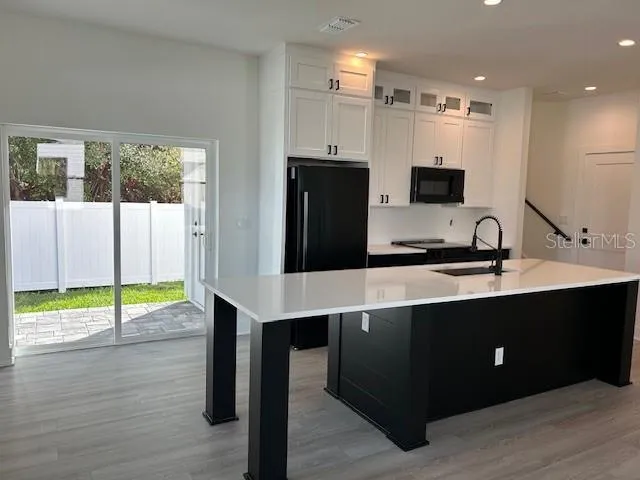 kitchen leading to patio