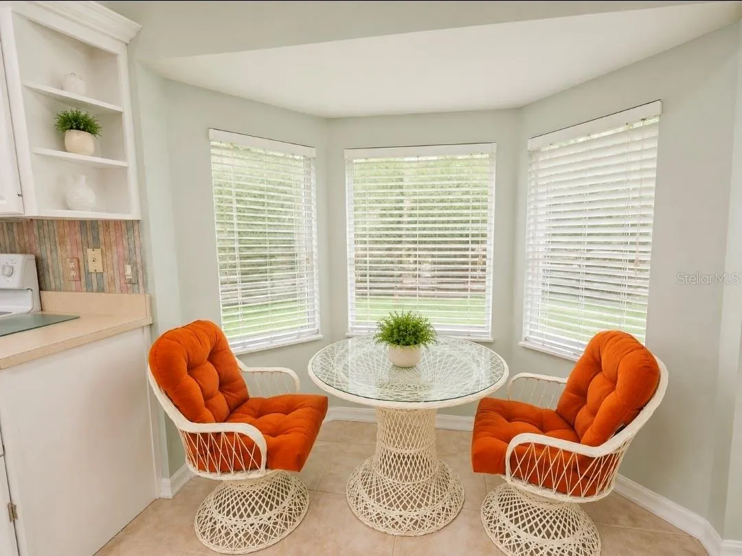 Breakfast nook
