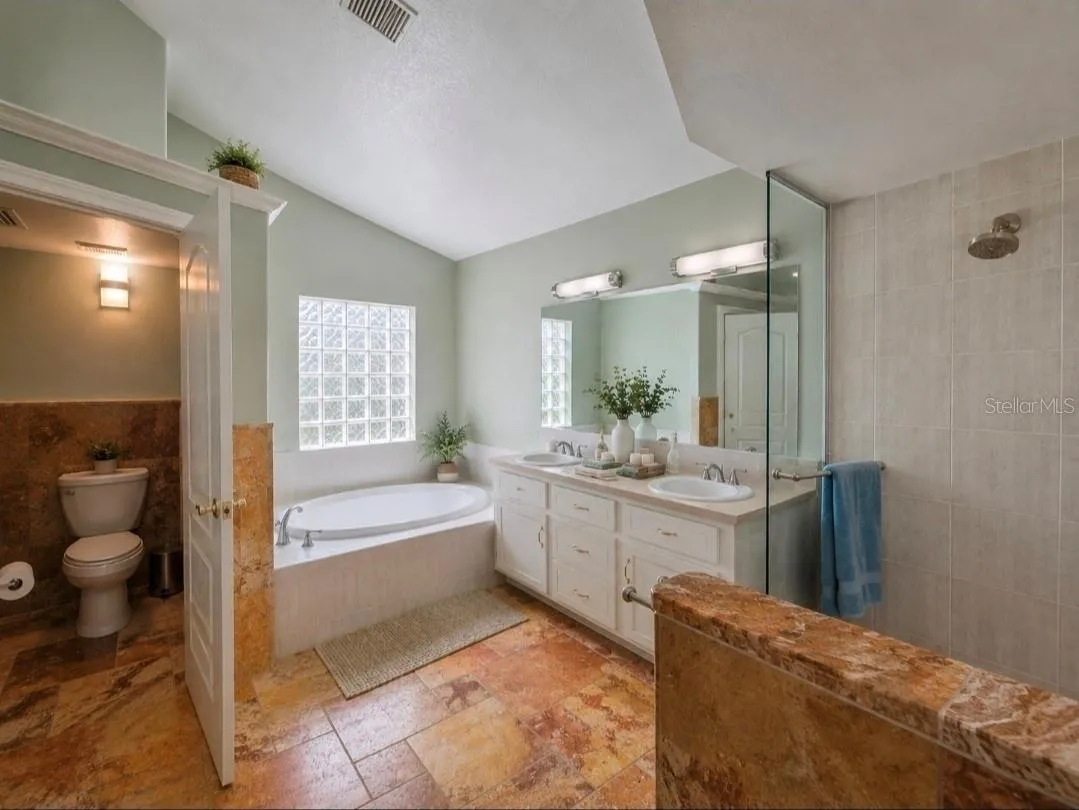 Primary full bath
