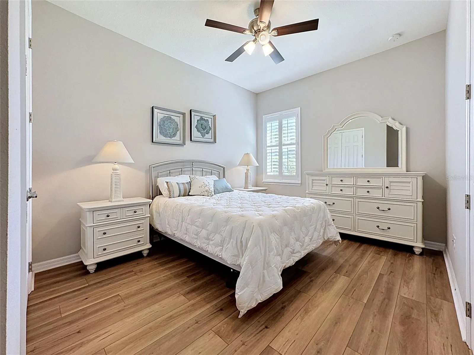 BD #2 - vinyl Flooring