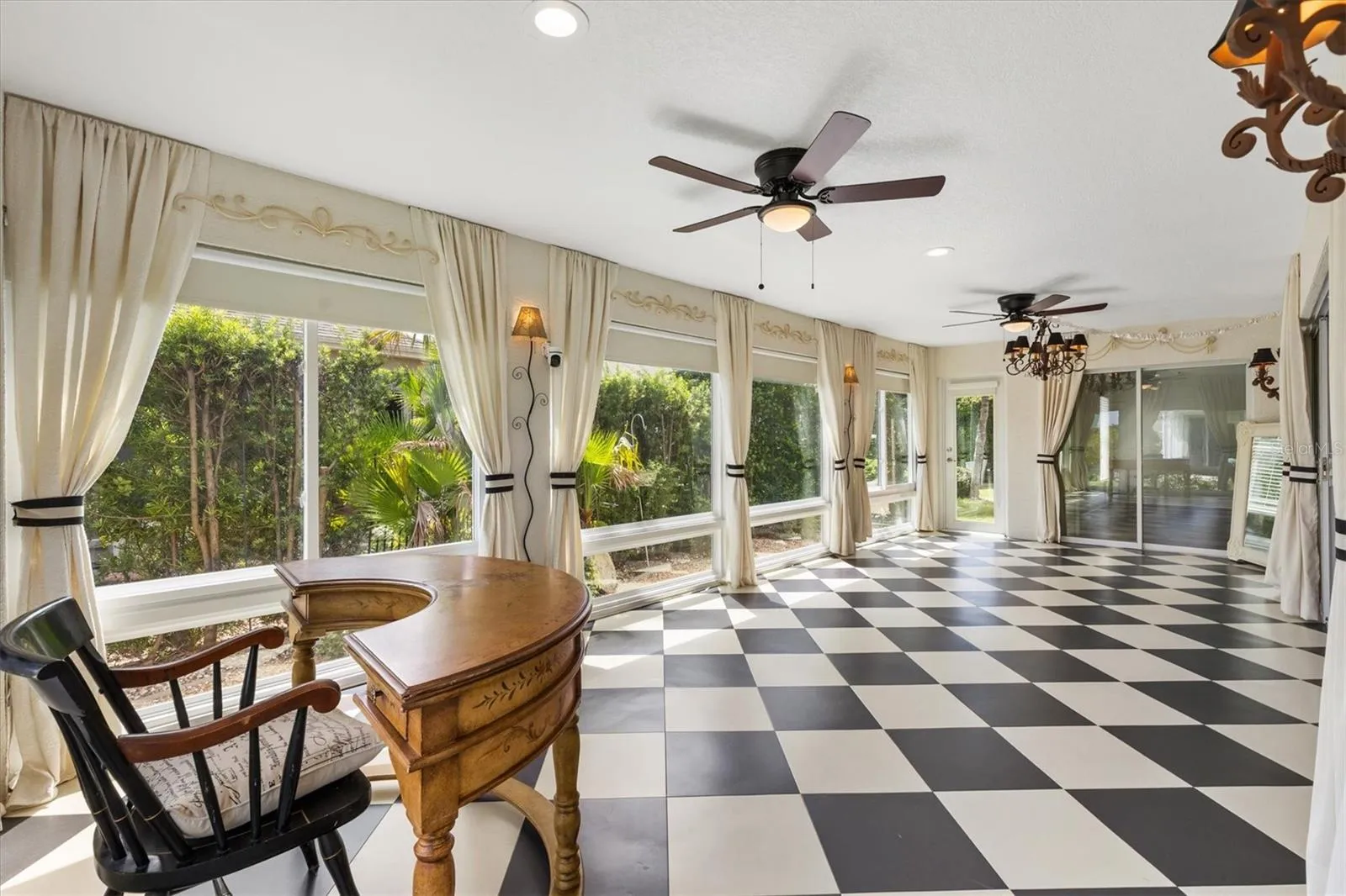 Enclosed Lanai