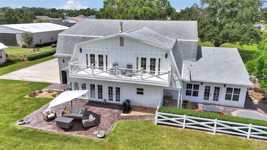 Modern Farmhouse
