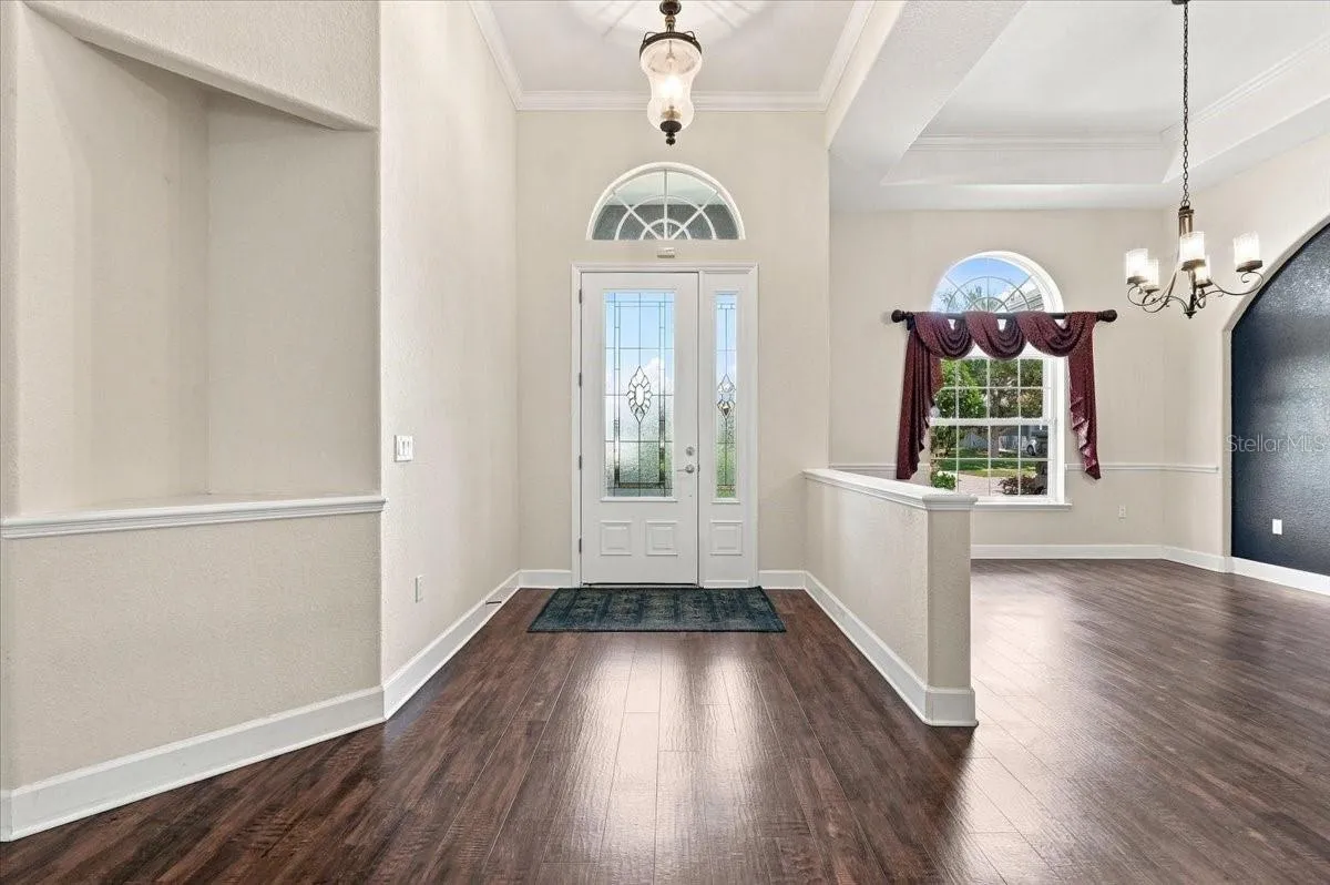 entryway, dining room