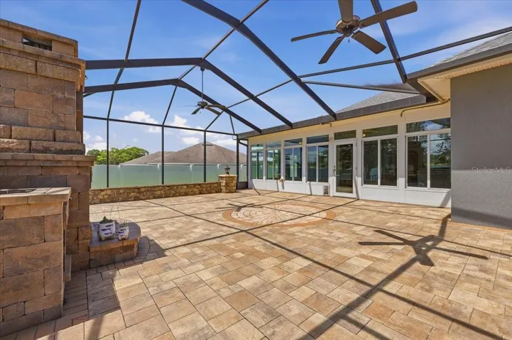 screened lanai
