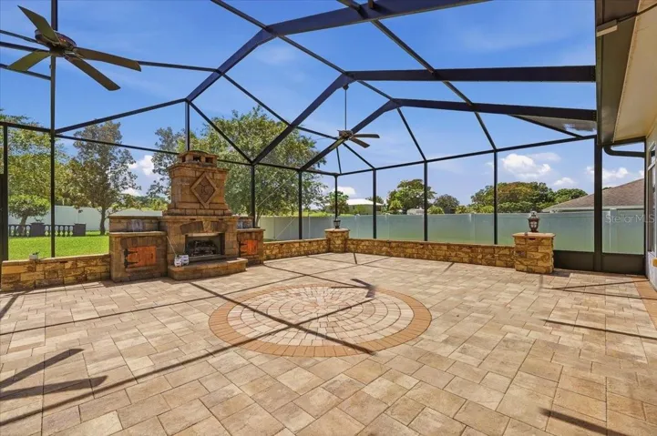 screened lanai
