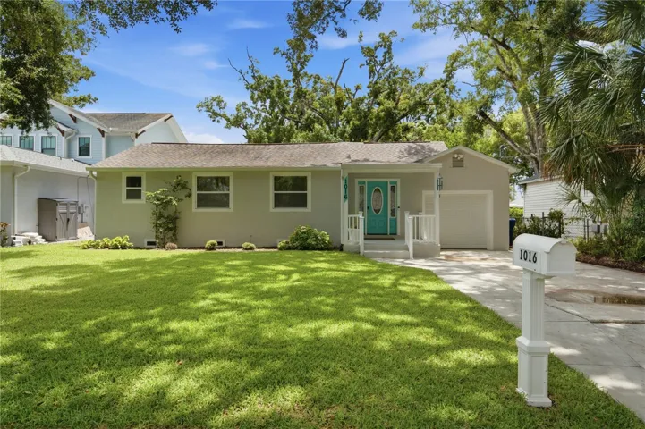 walk up entrance with one car garage