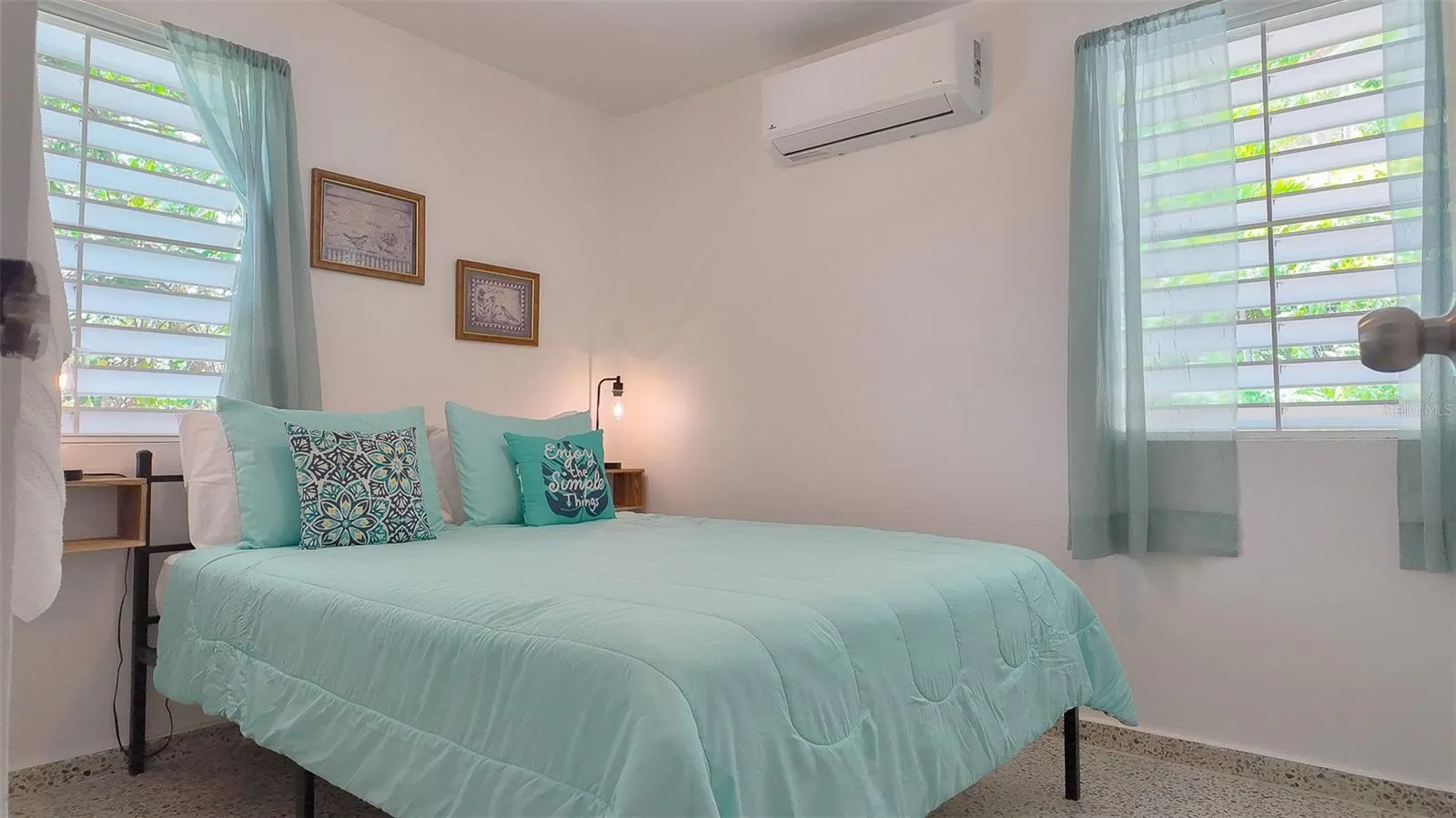 Third bedroom in second house Third bedroom in second house
