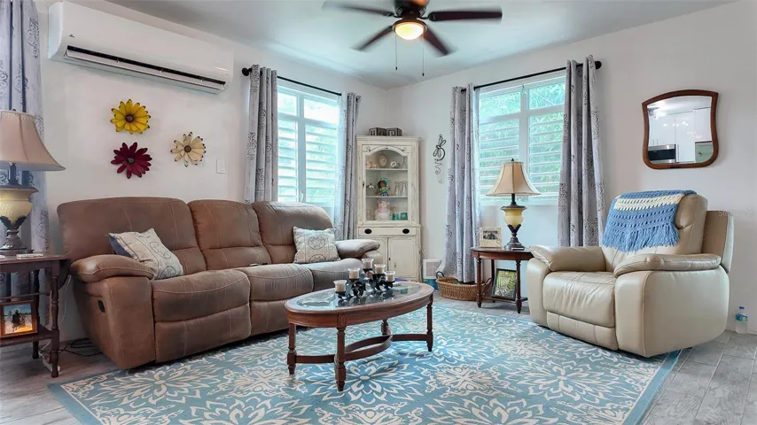 Livingroom in primary house