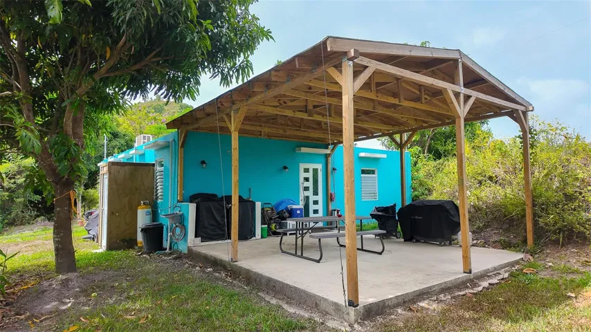 Backyard primary house