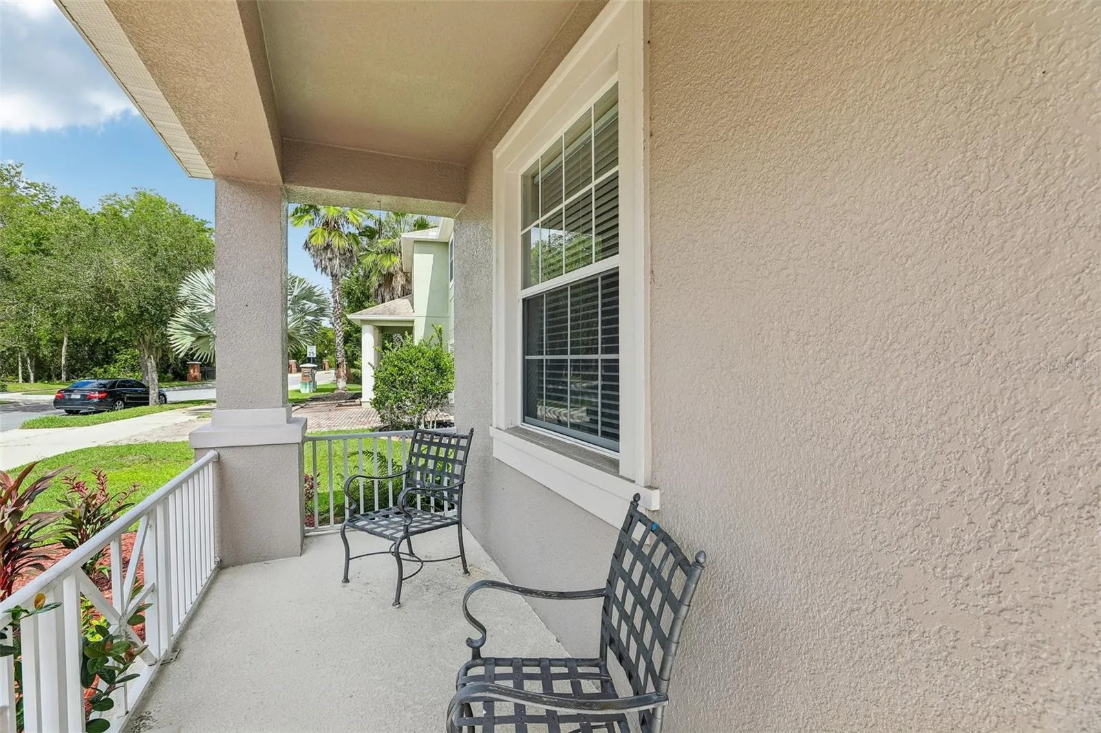 Covered front porch.
