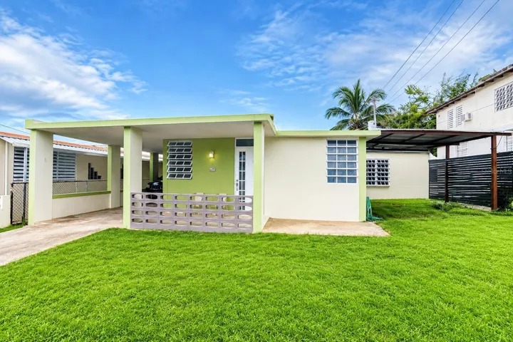 Front view of the property