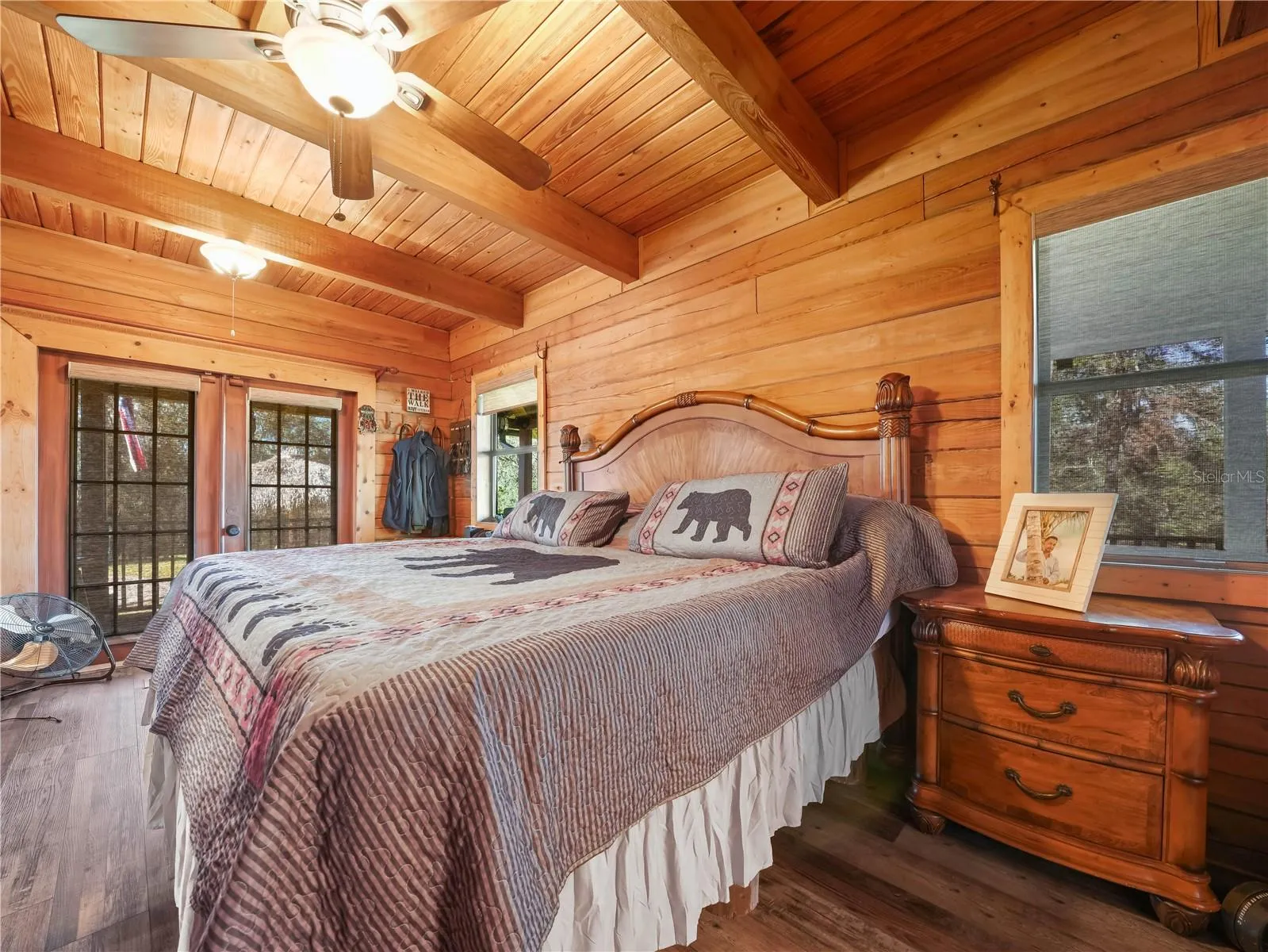 Primary bed