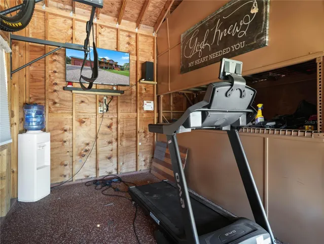 garage