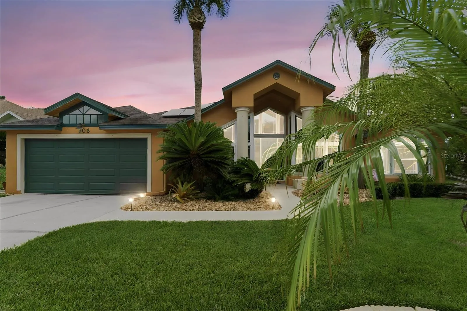 Immaculately-kept 3/3 DeBary pool home on .27 acre.