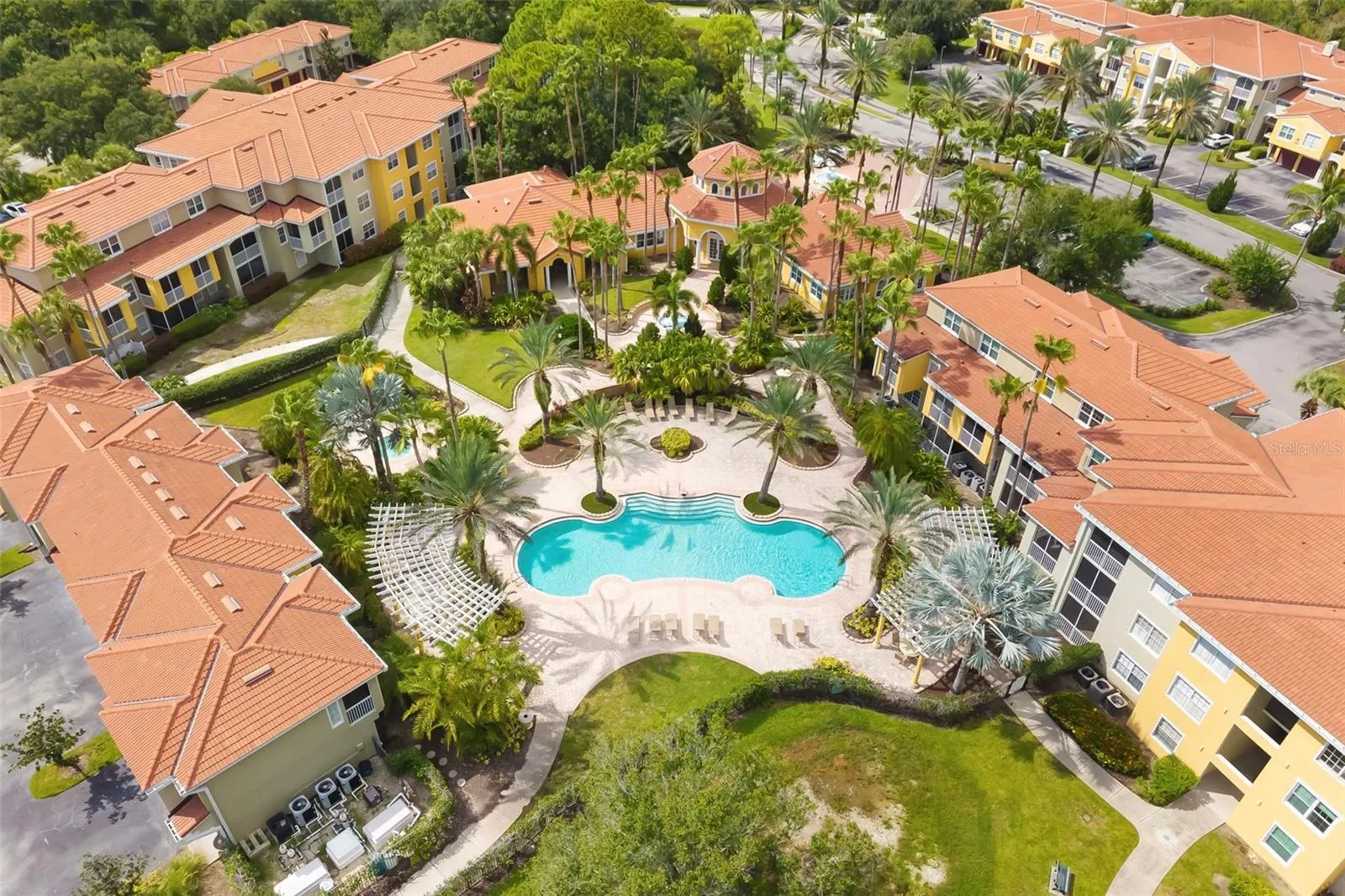 Community Pool & Spa.