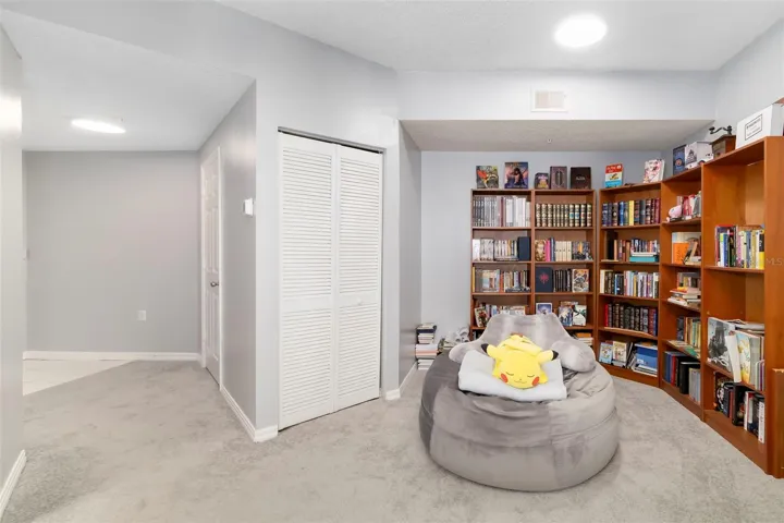 Dining Room/Library.