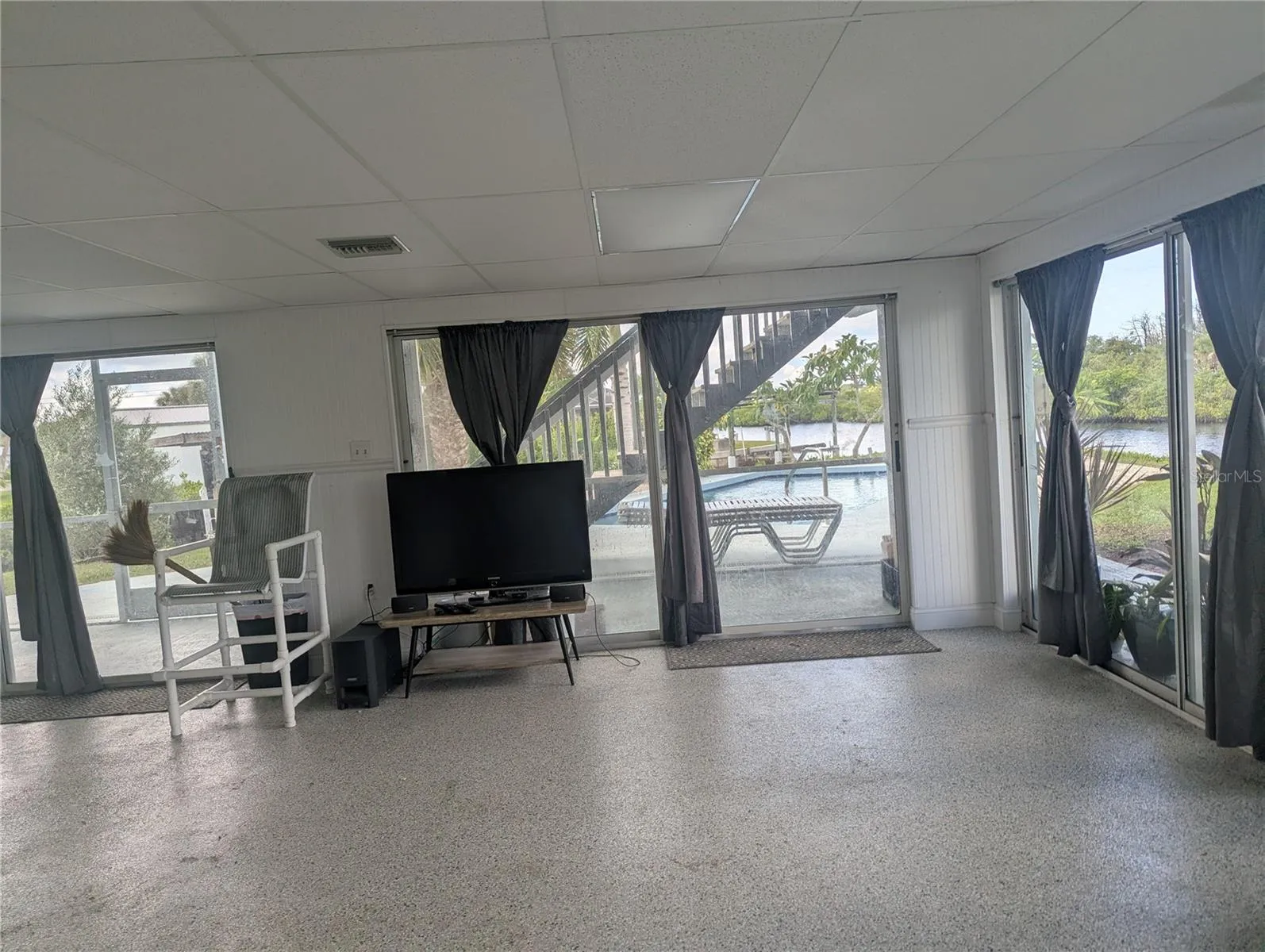 Lower level
