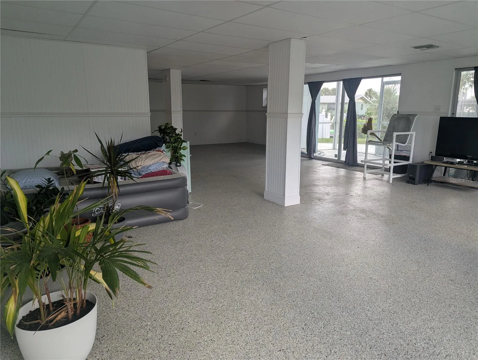Lower level