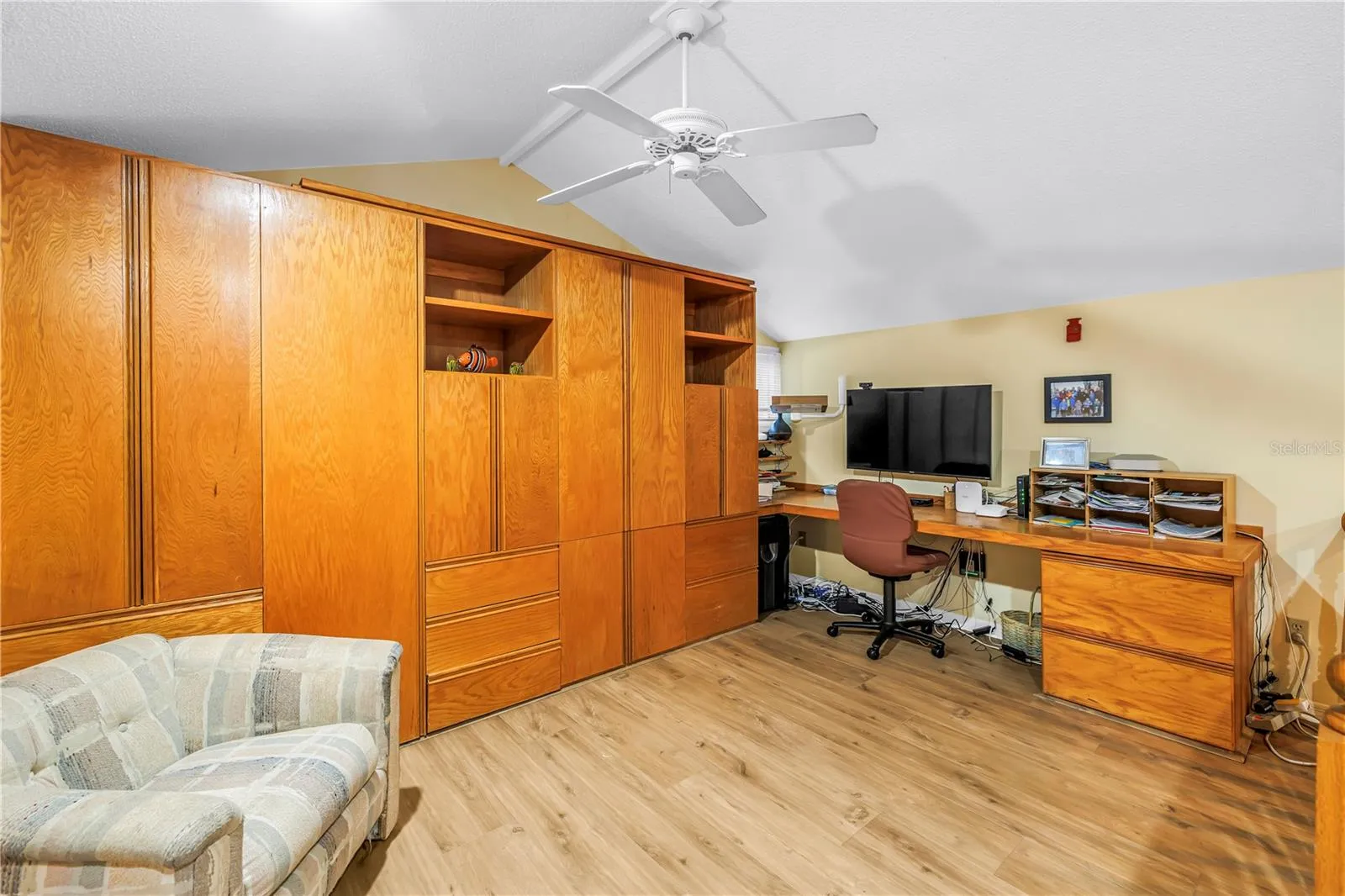 Loft - Built-Ins