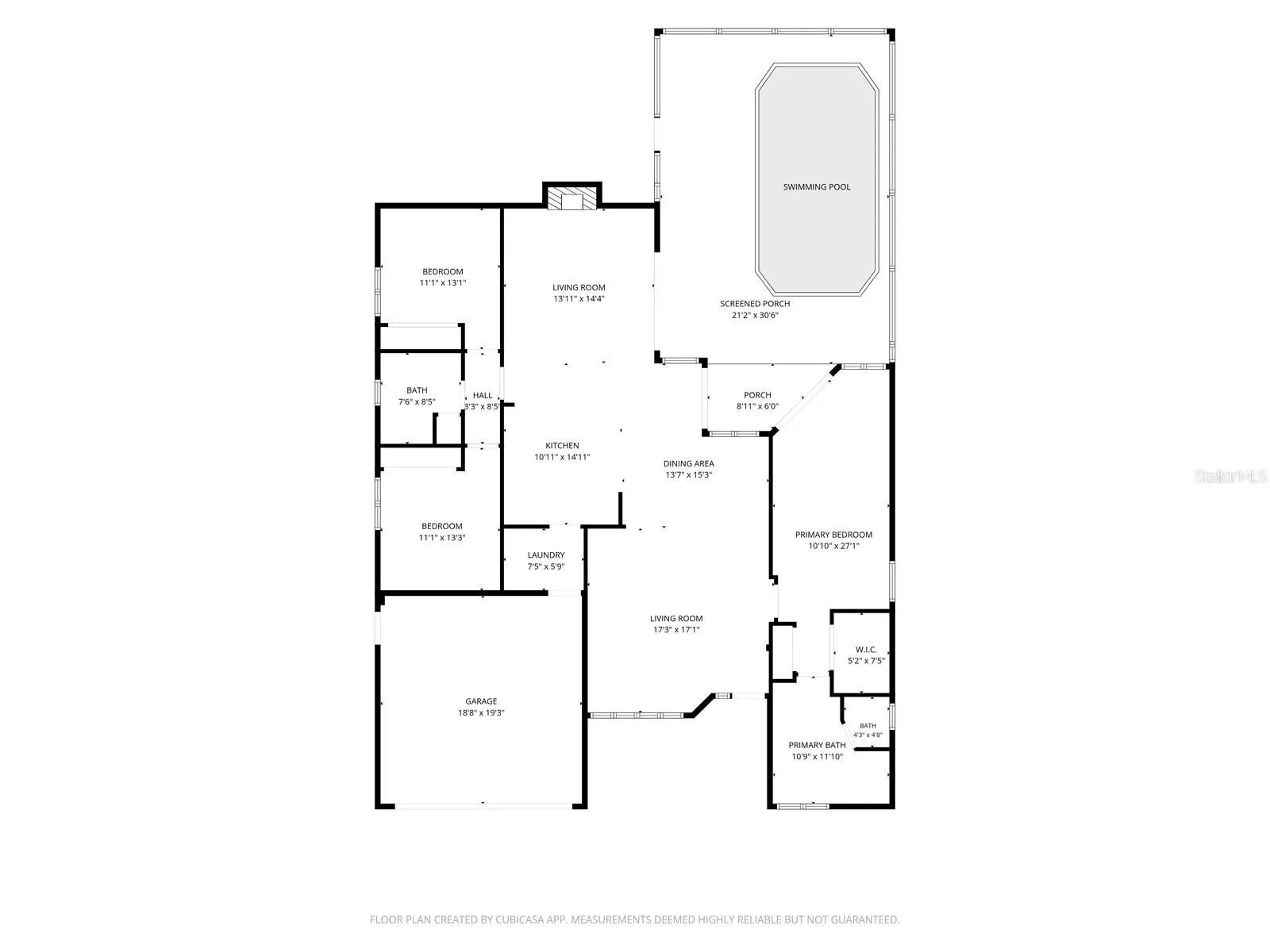 Floorplan with estimated room sizes.