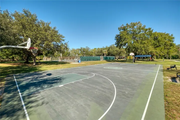 COMMUNITY PARK