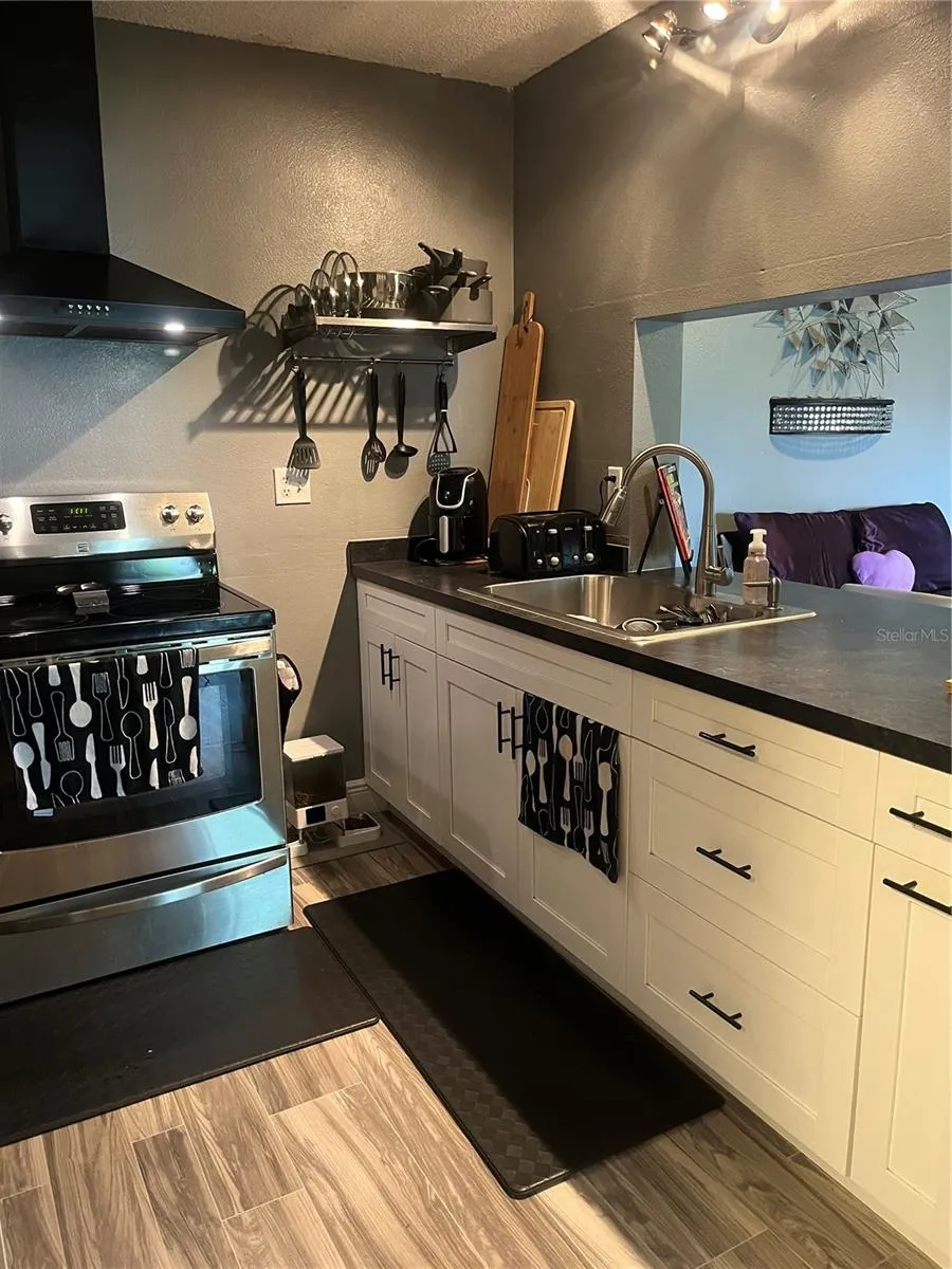 Upgraded Kitchen