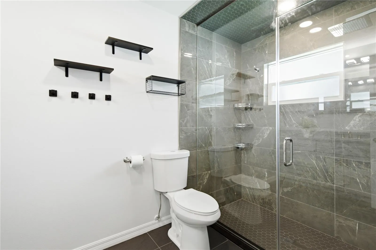 Master en suite bathroom with steam shower