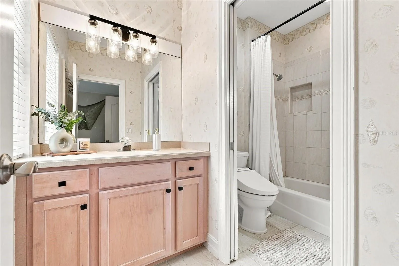 Jack & Jill Split Guest Bathroom