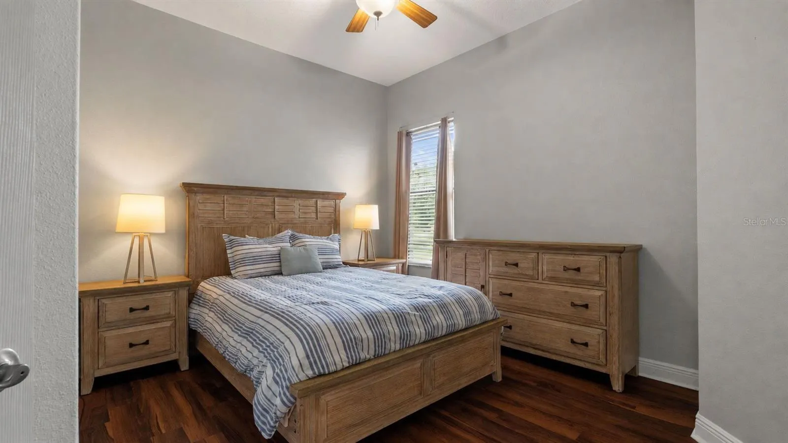 Bedroom-Main Floor