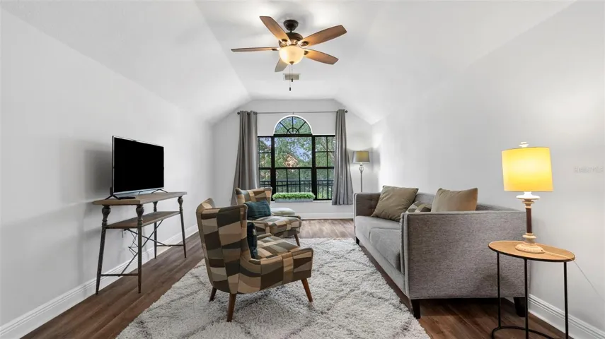 Bedroom/Guest Suite